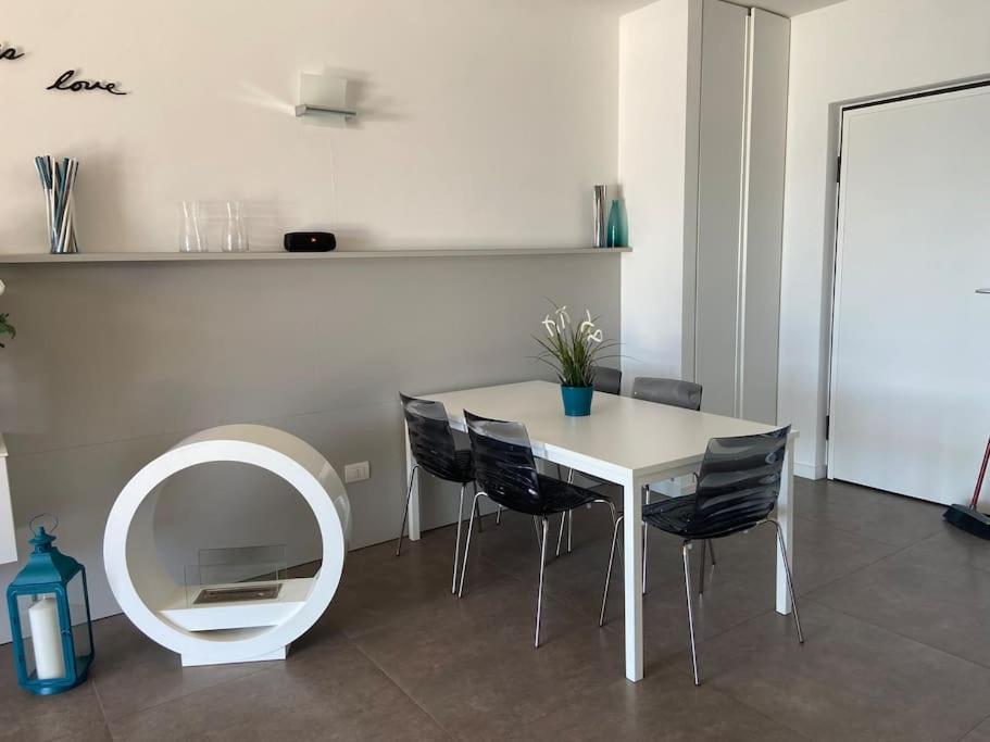 Piccolo Paradiso Vista Lago Con Piscina Privata 리바디솔토 외부 사진